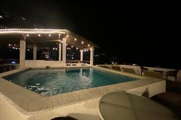 هتل Amaca Puerto Vallarta  Adults Only