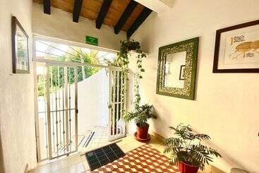 هتل Amaca Puerto Vallarta  Adults Only