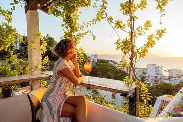 هتل Amaca Puerto Vallarta  Adults Only
