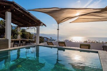 هتل Amaca Puerto Vallarta  Adults Only