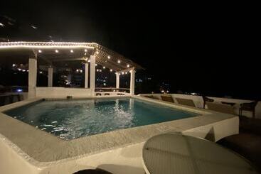 هتل Amaca Puerto Vallarta  Adults Only