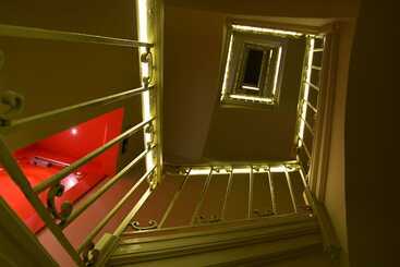 هتل Barcelona House