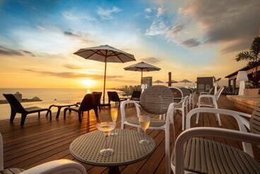هتل Crown Paradise Golden All Inclusive Resort   Adults Only
