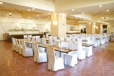 هتل Dodeca Sea Resort  All Inclusive