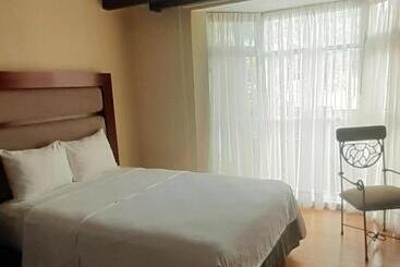 هتل Es Villa Mercedes San Cristobal