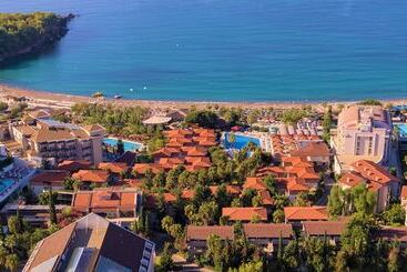 هتل Justiniano Club Alanya