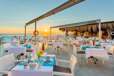 هتل Justiniano Club Alanya