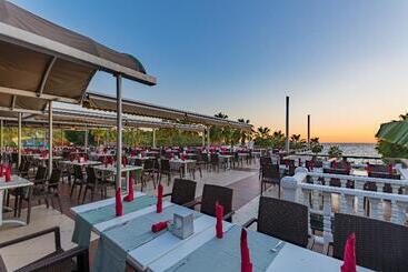 هتل Justiniano Club Alanya