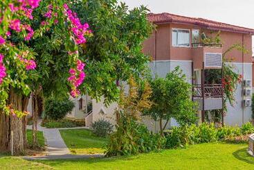 هتل Justiniano Club Alanya