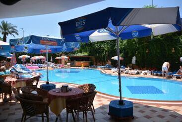 Hotel Kleopatra Dreams Beach