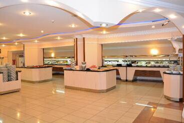 Hotel Kleopatra Dreams Beach