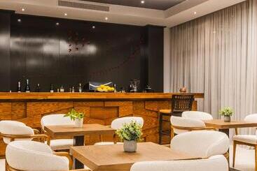 La Piscine Art Hotel, Philian Hotels And Resorts