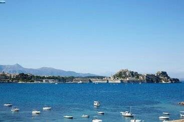 هتل Mon Repos Palace   Adults Only