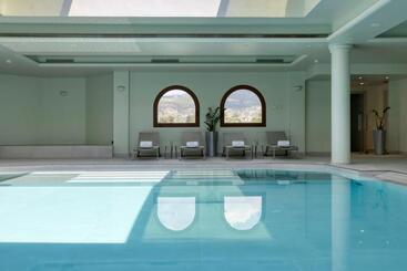בית מלון כפרי Negroponte Resort Eretria