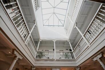 هتل Palacio De Los Navas