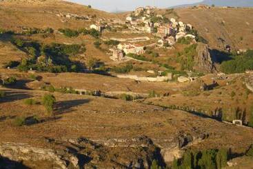 هتل Rural Vado Del Duratón