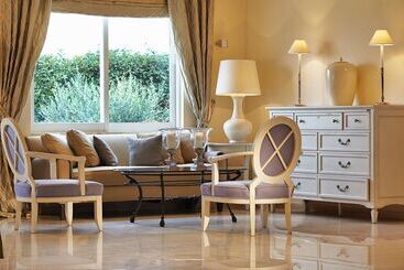 هتل Princess Resort, Santikos Collection
