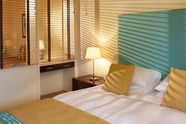 هتل Princess Resort, Santikos Collection