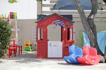 هتل Skopelos Village