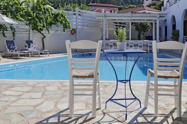 هتل Skopelos Village