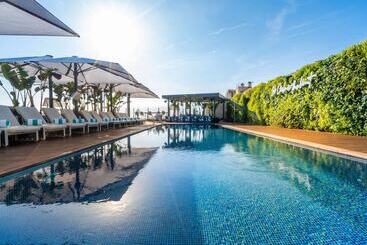 هتل Sofitel Barcelona Skipper