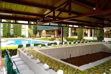 בית מלון כפרי & Suites Villa Del Sol