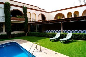 בית מלון כפרי & Suites Villa Del Sol