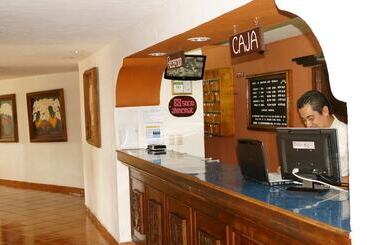 בית מלון כפרי & Suites Villa Del Sol