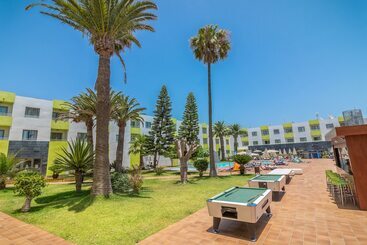 هتل LIVVO Corralejo Beach