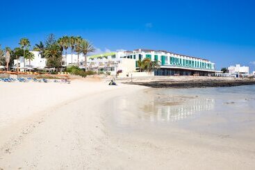هتل LIVVO Corralejo Beach