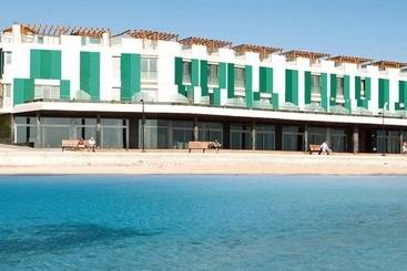 هتل LIVVO Corralejo Beach
