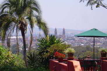 Villa San Jose Hotel & Suites