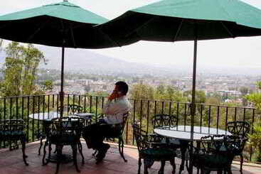 Villa San Jose Hotel & Suites