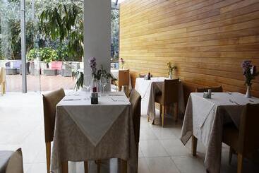Morasol Suites