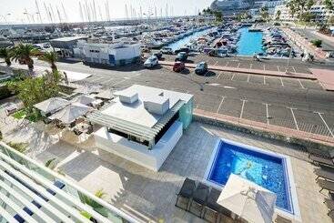 Morasol Suites