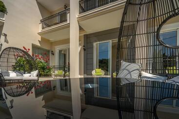 Park Hotel & Spa Adults Only