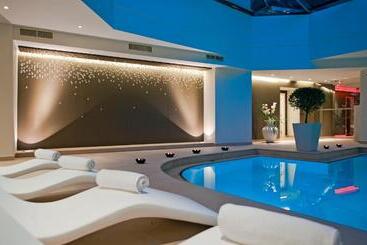 Porto Platanias Beach Resort & Spa
