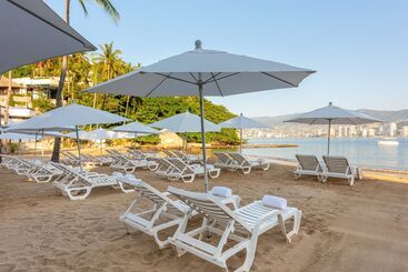 استراحتگاه Park Royal Beach Acapulco  All Inclusive