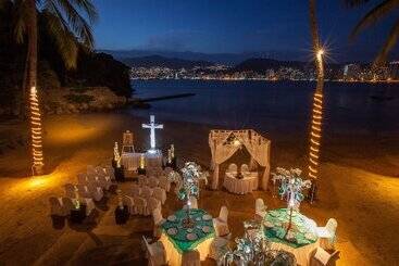 استراحتگاه Park Royal Beach Acapulco  All Inclusive