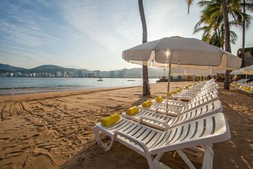 استراحتگاه Park Royal Beach Acapulco  All Inclusive