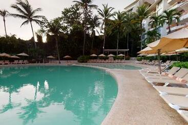 استراحتگاه Park Royal Beach Acapulco  All Inclusive