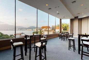 استراحتگاه Park Royal Beach Acapulco  All Inclusive
