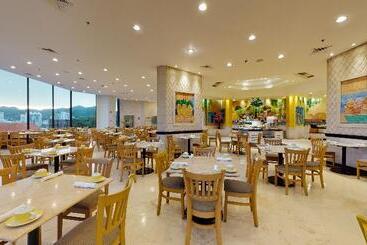 استراحتگاه Park Royal Beach Acapulco  All Inclusive
