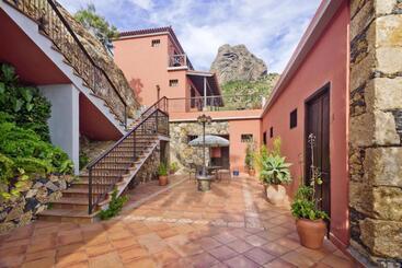 Tamahuche Hotel Rural