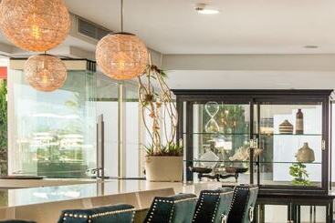 Tomir Portals Suites Adults Only