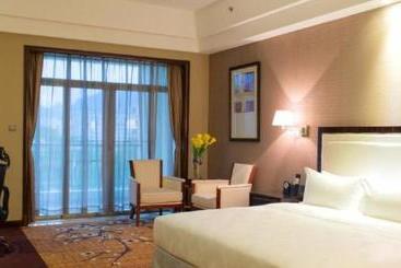 هتل Country Garden Phoenix