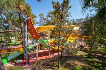 Akka Antedon Hotel - Premium Ultra All Inclusive