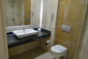 Asrın Beach Hotel   All Inclusive