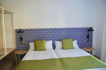 Broncemar Beach Suites