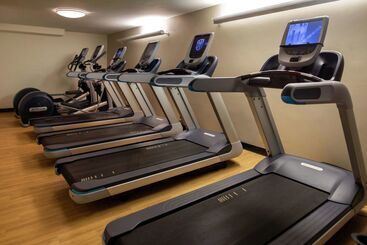 Doubletree By Hilton Hotel Tampa Airport  Westshore